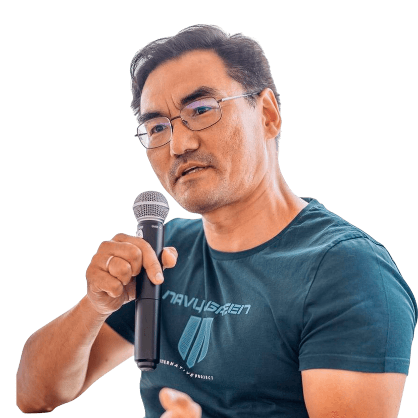 Асхат Уразбаев